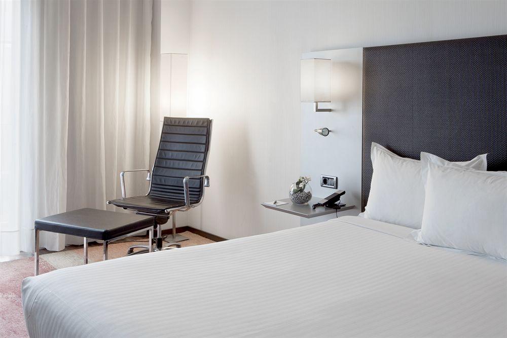 Ac Hotel Burgos By Marriott Eksteriør billede
