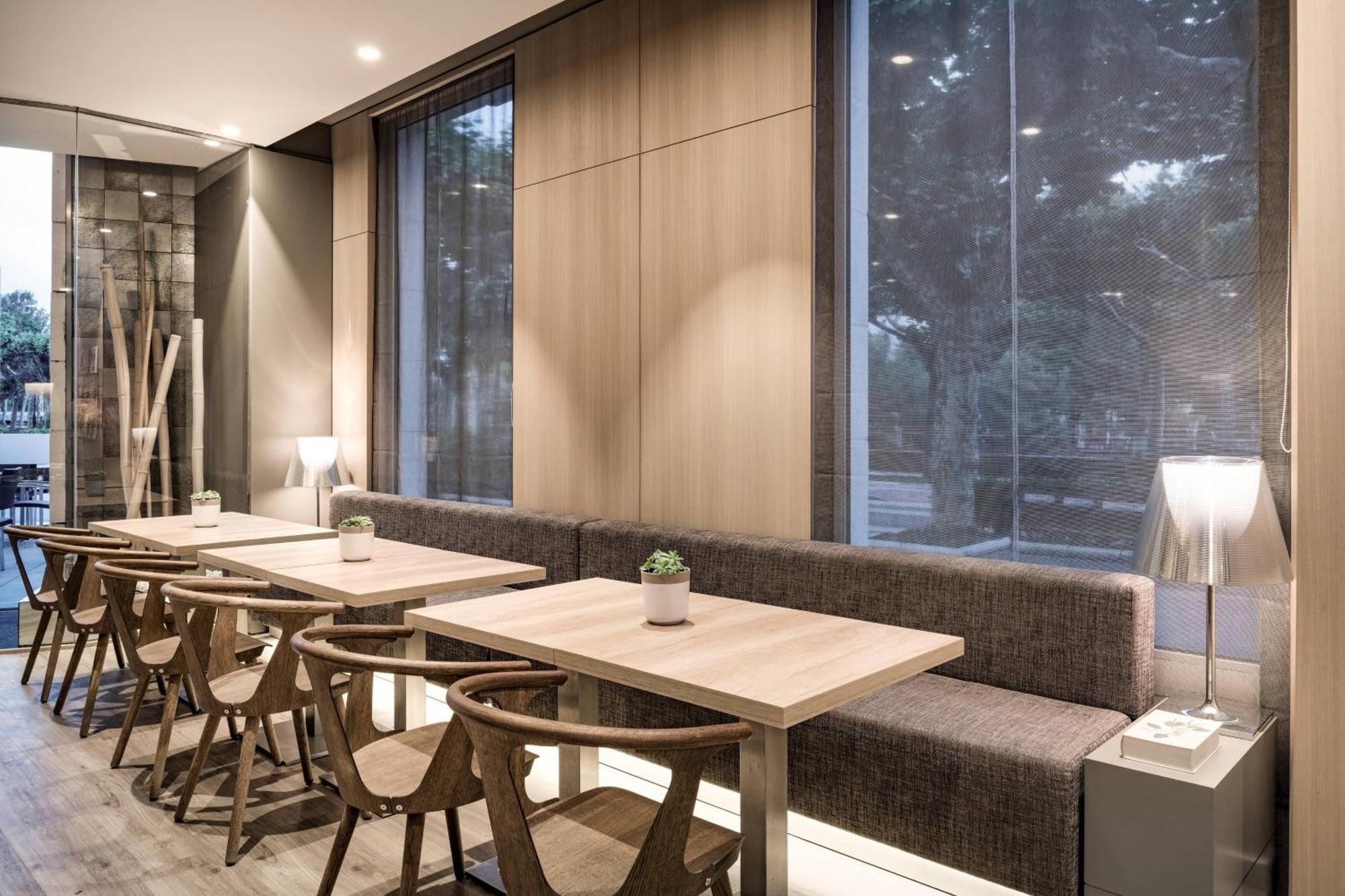 Ac Hotel Burgos By Marriott Eksteriør billede